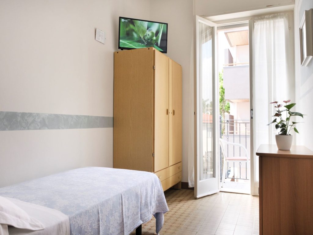 Immagine - "Single Room"