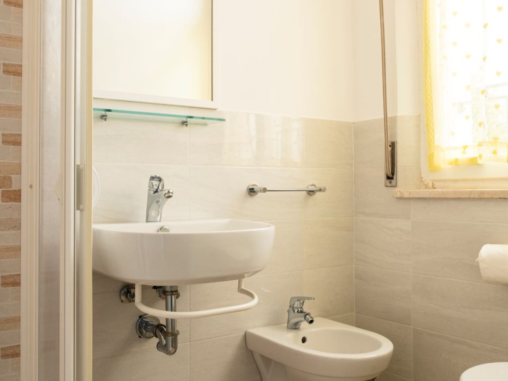 Immagine - "Room with balcony"