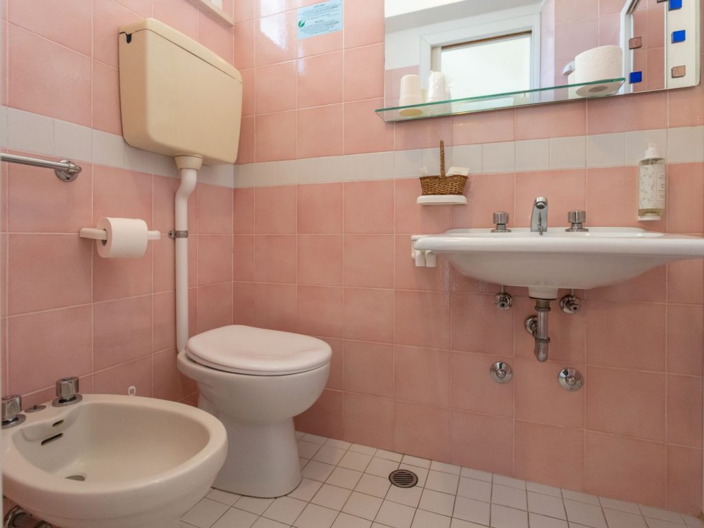 Immagine - "Family Rooms"
